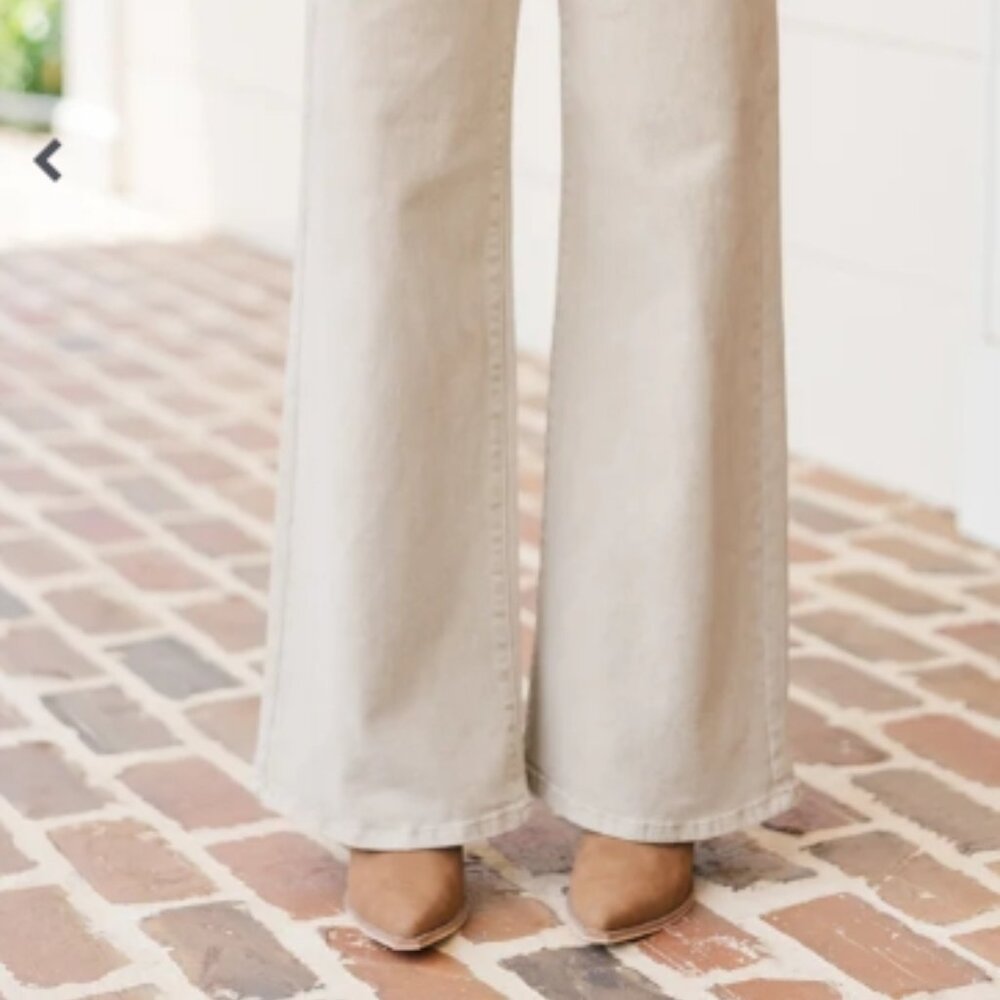 Divided H&M Cream Wide Leg Jeans | High Waist Neutral Denim | Women’s 8 (Fits 6) - Picture 4 of 12